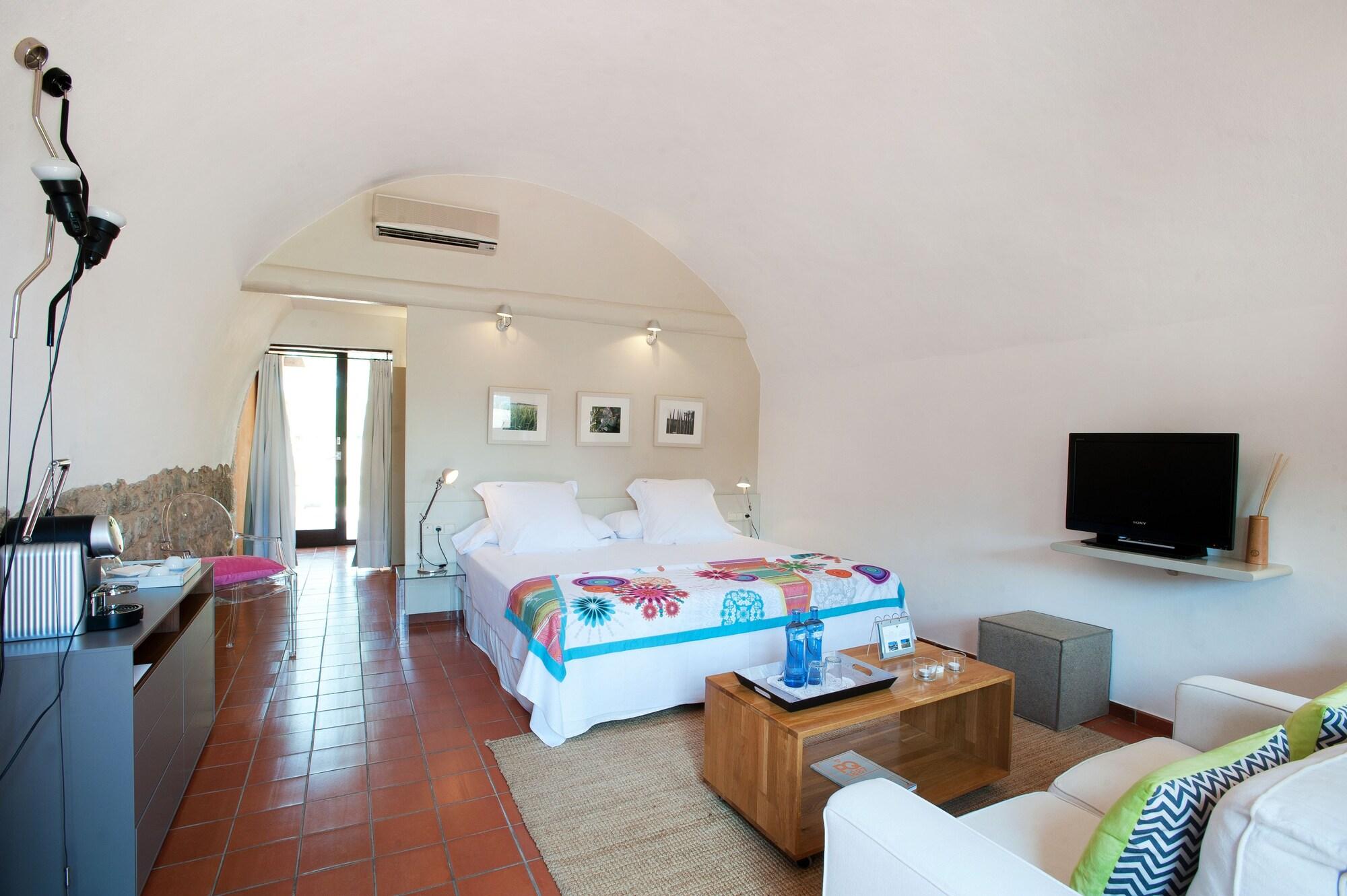 Mas Falgarona Hotel Boutique & Spa Avinyonet de Puigventós Eksteriør bilde